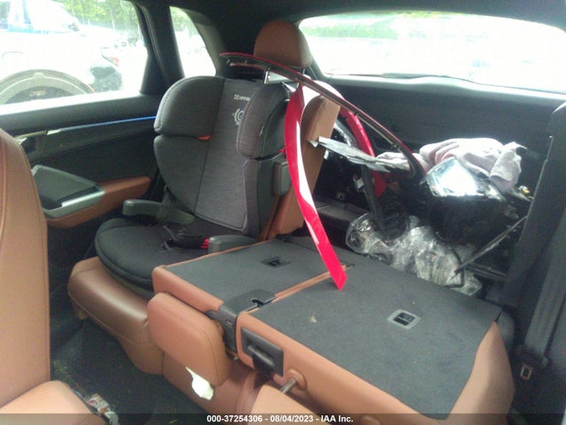 WA1BUCF33N1149885 Audi Q3 Premium Plus