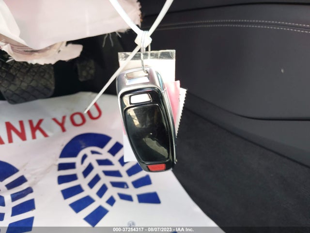 2022 Audi e-tron, VIN: WA1LAAGE6NB038422
