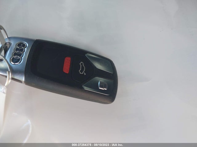 WAUGMAF42HN045116 Audi A4 2.0t Ultra Premium