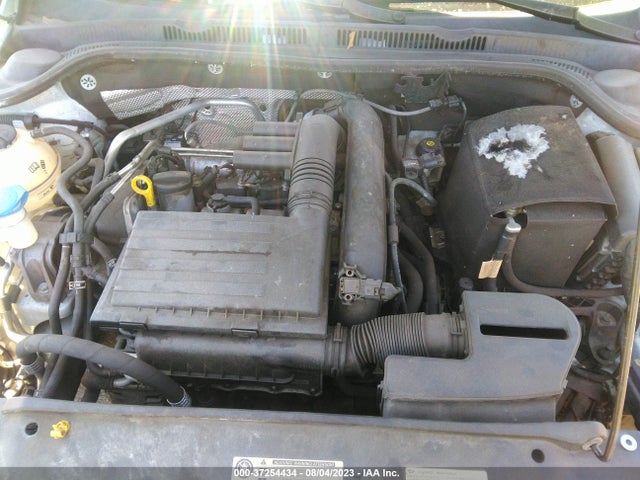3VW2B7AJ6HM369051 Volkswagen Jetta 1.4t S