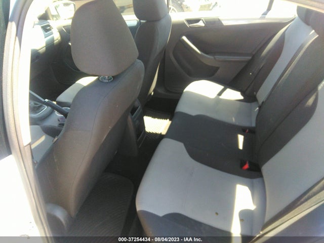 3VW2B7AJ6HM369051 Volkswagen Jetta 1.4t S