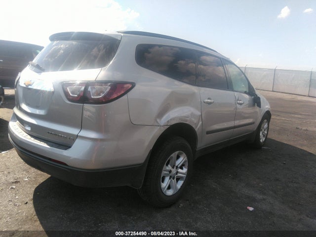 Chevrolet Traverse Ls 2015 1GNKRFKD5FJ357525 Image 5