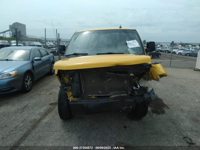 Chevrolet EXPRESS CARGO VAN 2020 1GCWGAFP7L1123759 Image 13