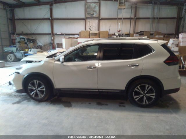5N1AT2MT6HC848353 Nissan Rogue Sl