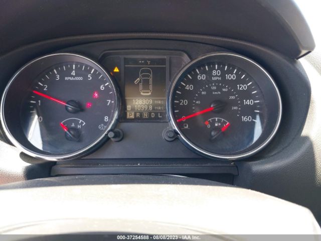 JN8AS5MT5EW616124 Nissan Rogue Select S