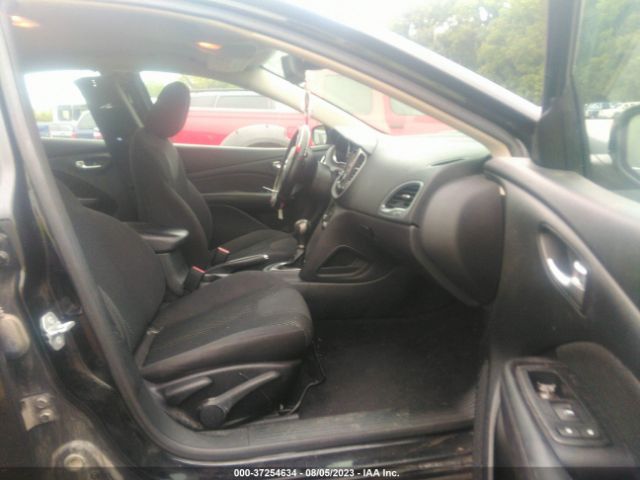 1C3CDFAA1GD530688 Dodge DART SE