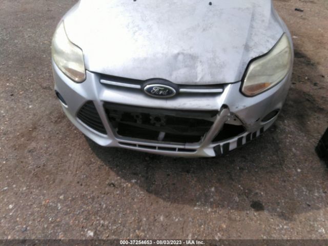1FADP3E24EL272443 Ford FOCUS S