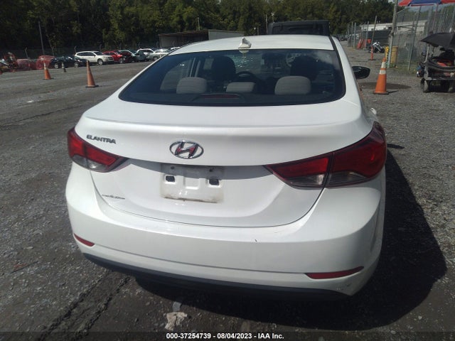 2016 HYUNDAI ELANTRA SE VIN: 5NPDH4AE5GH689462