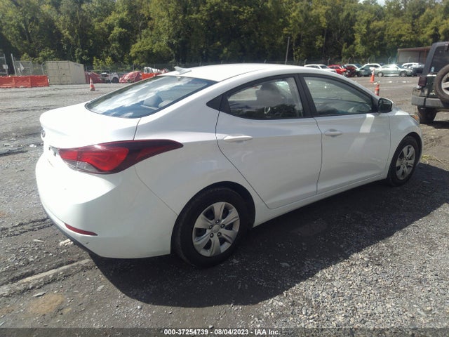 2016 HYUNDAI ELANTRA SE VIN: 5NPDH4AE5GH689462