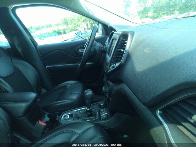 1C4PJMLX3KD270590 Jeep Cherokee Latitude Plus 4x4