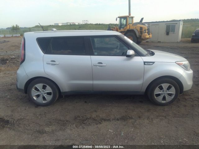 KNDJN2A26F7751184 KIA Soul Base