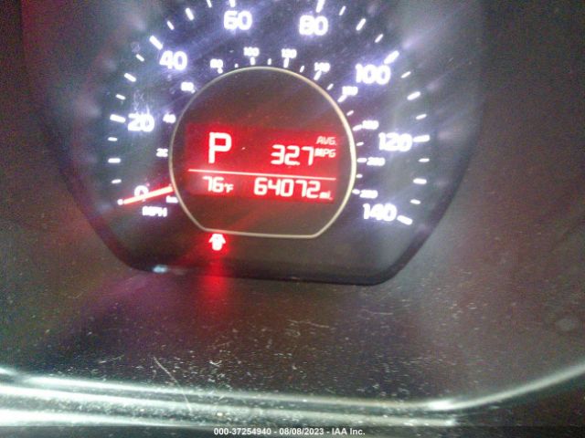 KNDJN2A26F7751184 KIA Soul Base