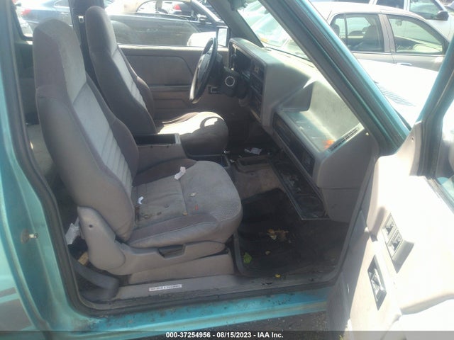 1995 DODGE DAKOTA VIN: 1B7GG23X4SW914461
