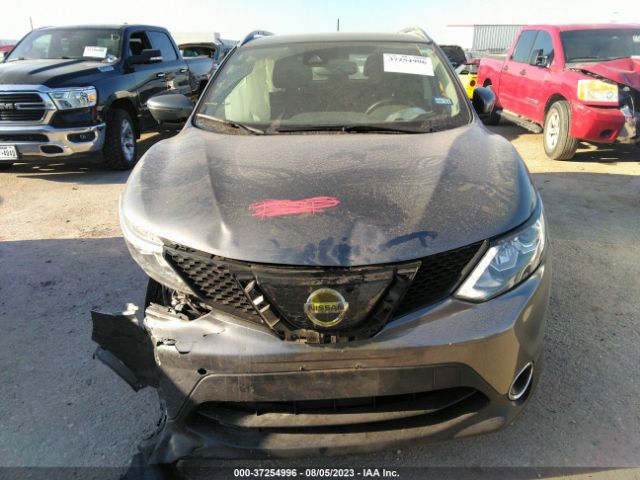 JN1BJ1CP2KW219243 Nissan Rogue Sport Sl