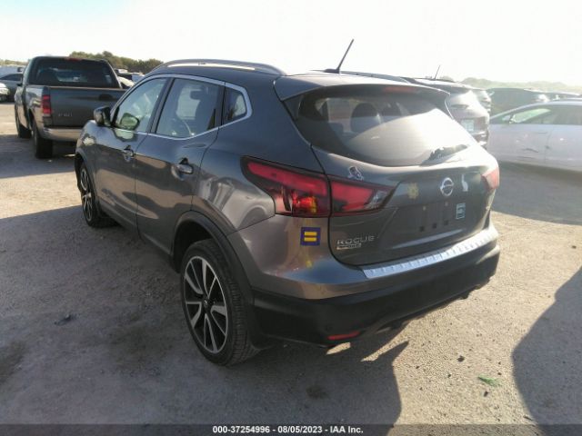 JN1BJ1CP2KW219243 Nissan Rogue Sport Sl