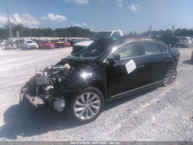 1G4GB5G3XGF167121 Buick Lacrosse Leather
