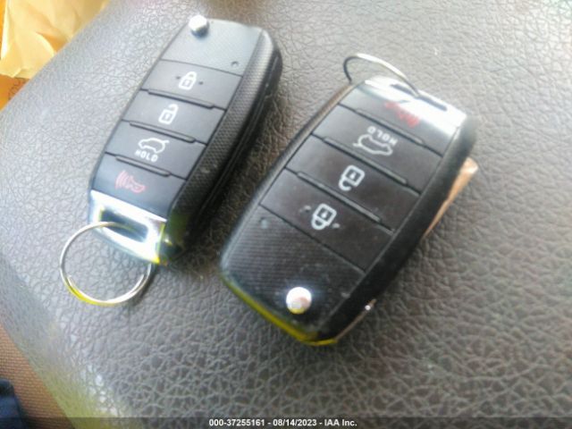 KNDJP3A53J7560163 KIA SOUL +