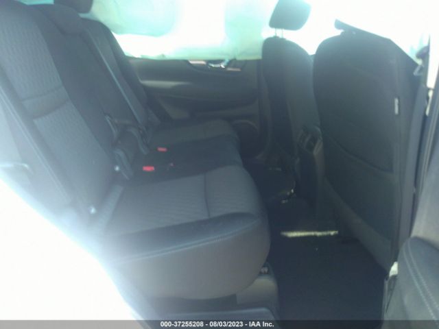 KNMAT2MV8JP501546 Nissan ROGUE SV