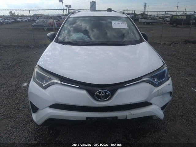 Toyota RAV4 LE 2016 JTMBFREV7GJ060703 Image 5