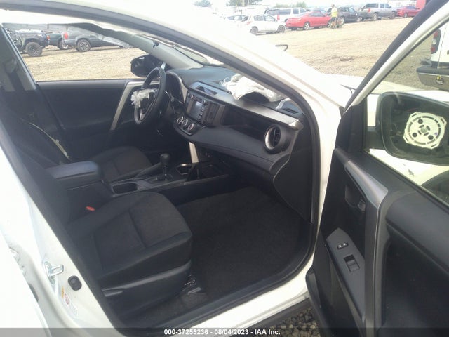 Toyota RAV4 LE 2016 JTMBFREV7GJ060703 Image 12