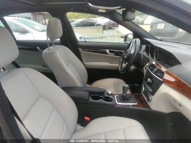 2013 MERCEDES-BENZ C-CLASS C 250 VIN: WDDGF4HB0DR267849