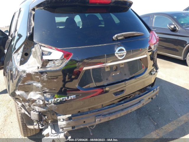 KNMAT2MT6JP572176 Nissan ROGUE SV