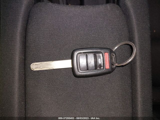 19XFC2F69KE016295 Honda Civic Sedan Lx