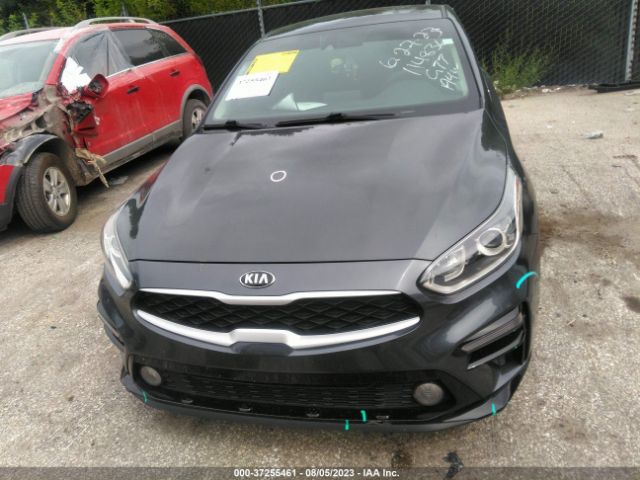 3KPF24AD0ME363439 KIA Forte Lxs