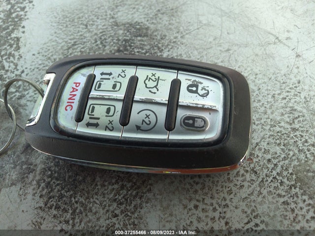 2C4RC1BG3MR601039 Chrysler Pacifica Touring L