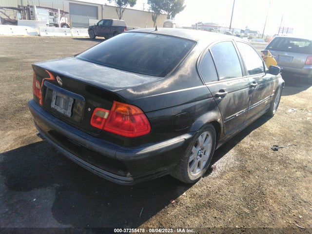 1999 BMW 3 SERIES 323I VIN: WBAAM3339XCA81038