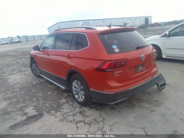 3VV2B7AX0JM030025 Volkswagen Tiguan Sel/se