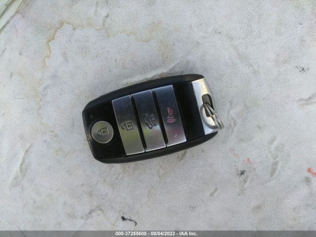 5XXGV4L26GG074410 KIA Optima Sxl Turbo