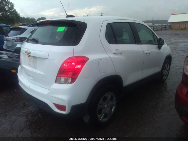 Chevrolet TRAX LS 2018 3GNCJKSB5JL236353 Image 4