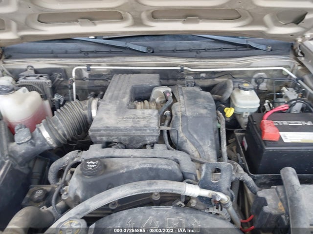 2004 CHEVROLET COLORADO LS Z71 VIN: 1GCDT196748142701