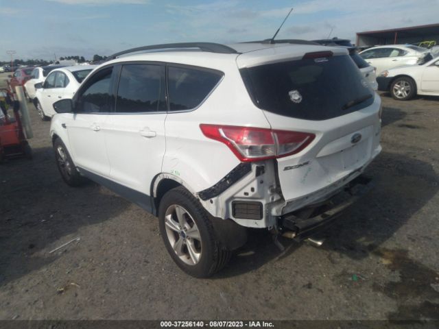 1FMCU0GX2FUA21787 Ford ESCAPE SE