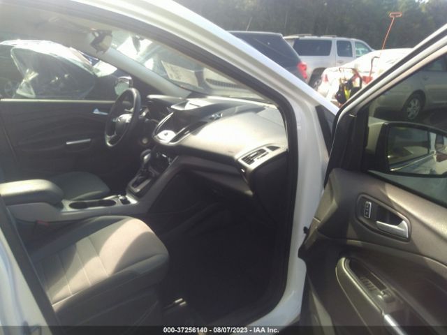 1FMCU0GX2FUA21787 Ford ESCAPE SE