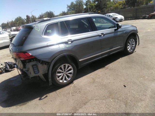 3VV3B7AXXJM029503 Volkswagen Tiguan Sel/se
