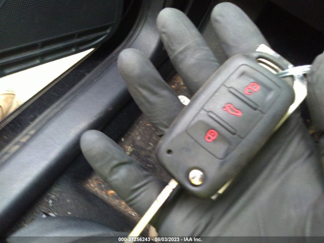3VW267AJ8GM418558 Volkswagen Jetta Sedan 1.4t S