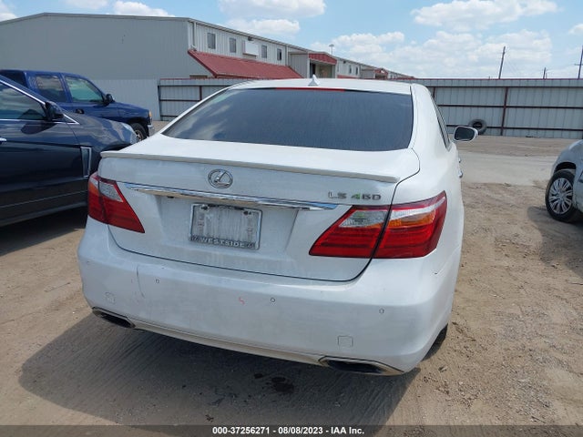 2011 LEXUS LS 460 VIN: JTHBL5EF9B5102024