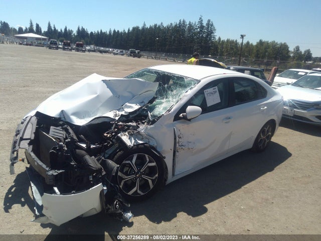 KIA Forte Lxs 2021 3KPF24AD2ME363121 Image 2