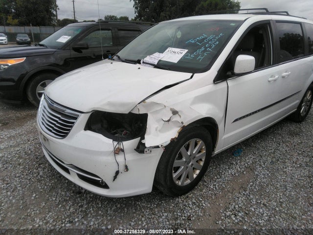 2C4RC1BG8FR694563 Chrysler Town & Country Touring