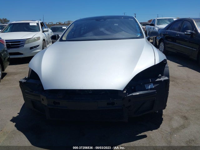 Tesla Model S 70 Kwh 2016 5YJSA1E10GF152403 Image 3