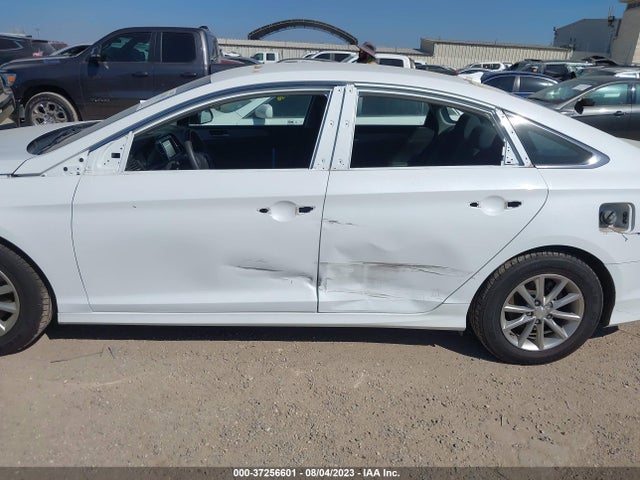 Hyundai SONATA SE 2019 5NPE24AF1KH749860 Image 6