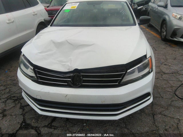 3VWD17AJ0FM245530 Volkswagen Jetta Sedan 1.8t Se