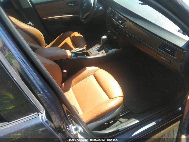 2009 BMW 3 SERIES 328I VIN: WBAPH77519NM45555
