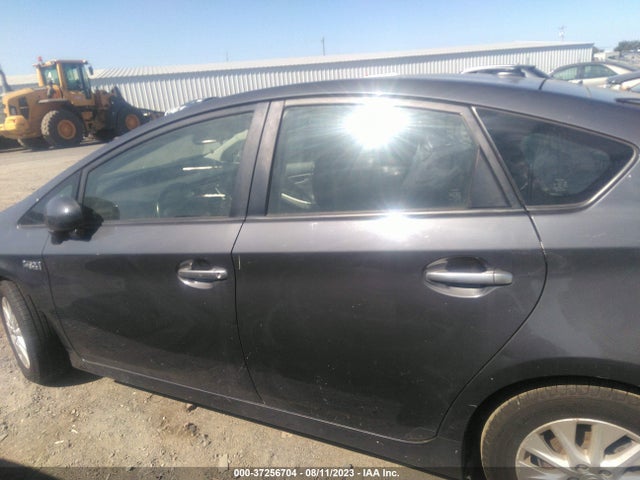 Toyota PRIUS PLUG-IN 2014 JTDKN3DP5E3058856 Image 5
