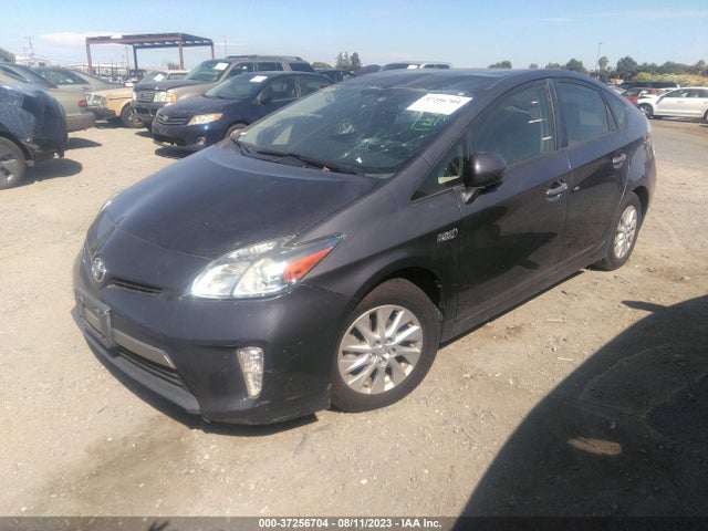 Toyota PRIUS PLUG-IN 2014 JTDKN3DP5E3058856 Image 2