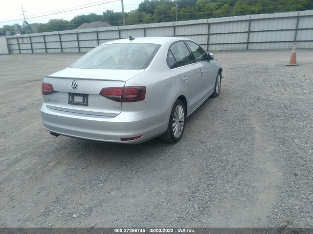 3VWL17AJ1GM314612 Volkswagen Jetta Sedan 1.8t Sel