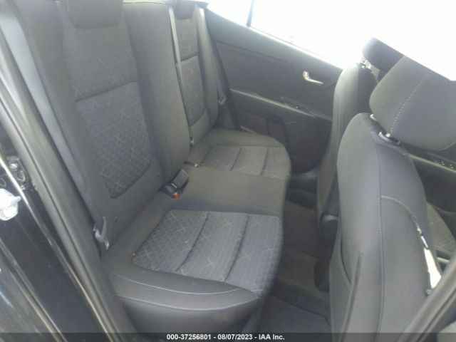 3KPA24AD3PE565755 KIA RIO LX