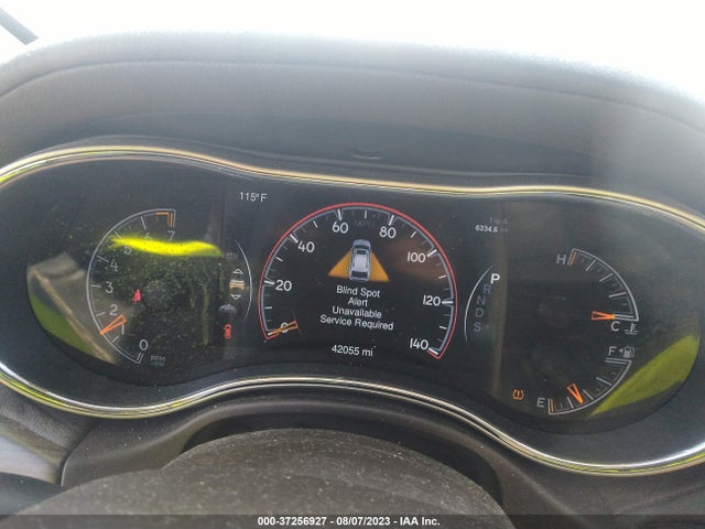 2015 JEEP GRAND CHEROKEE OVERLAND VIN: 1C4RJFCG6FC863604